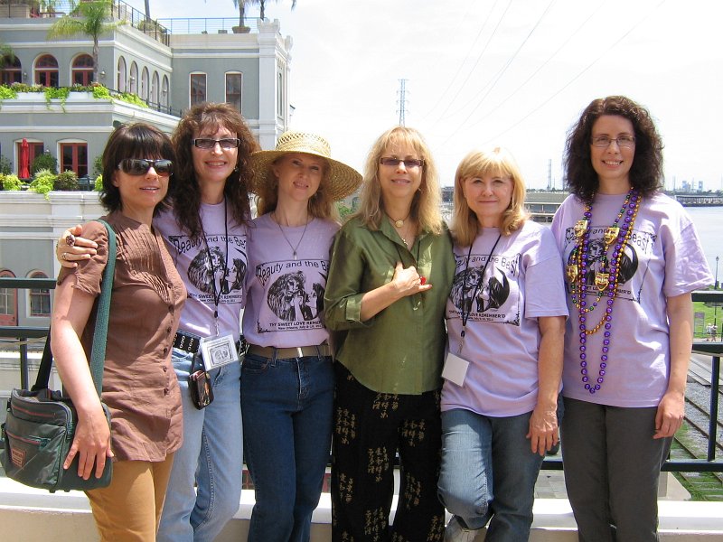 Cecilia, Cyndi R Kathleen, Tamara, Deb, Rosemarie.JPG